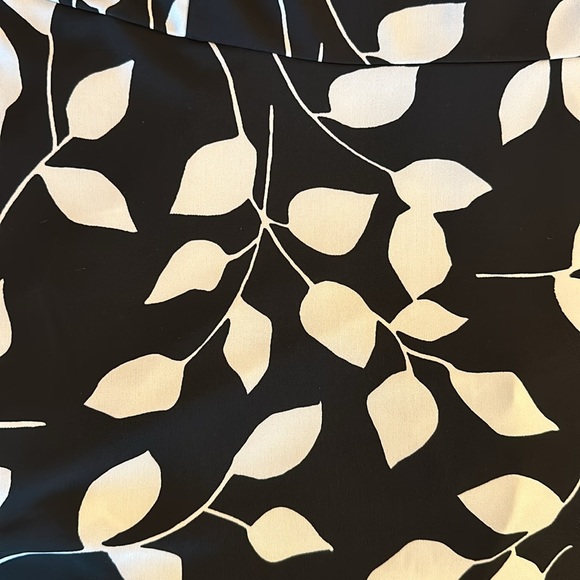 Talbots Black & White Floral Sleeveless Dress With pockets, XL - Picture 5 of 7